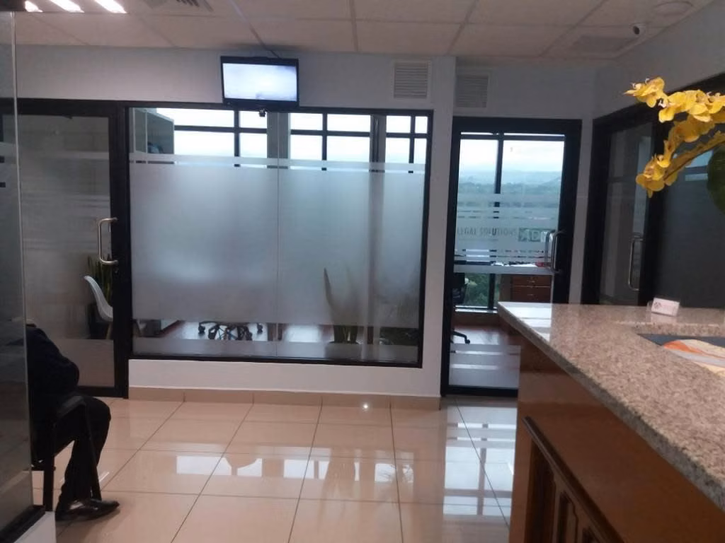 OFFICE EXPRESS INVESTMENTS S.A. (OFFISA)