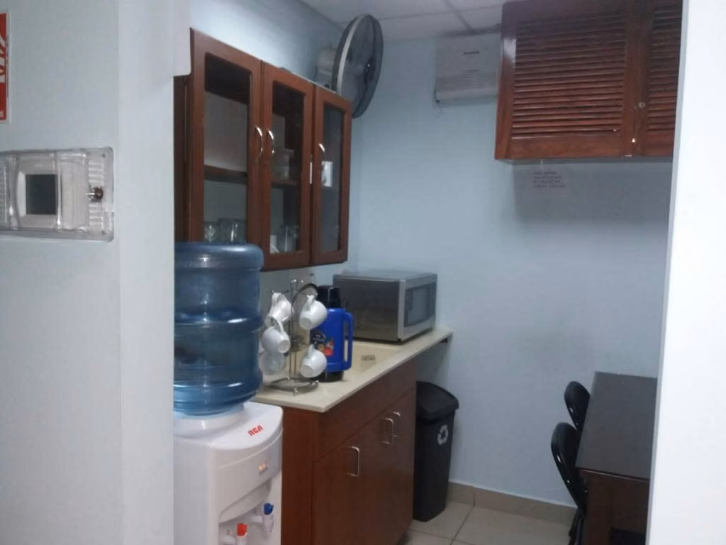 OFFICE EXPRESS INVESTMENTS S.A. (OFFISA)