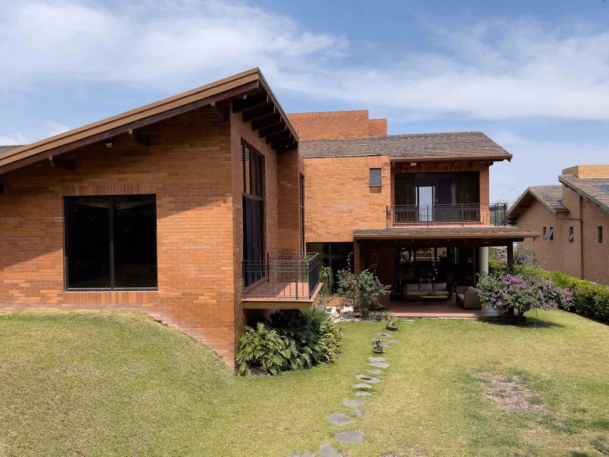CR Inmuebles