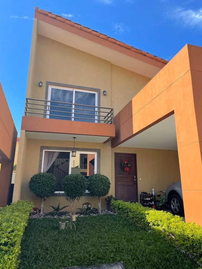 Blue Solutions & Properties