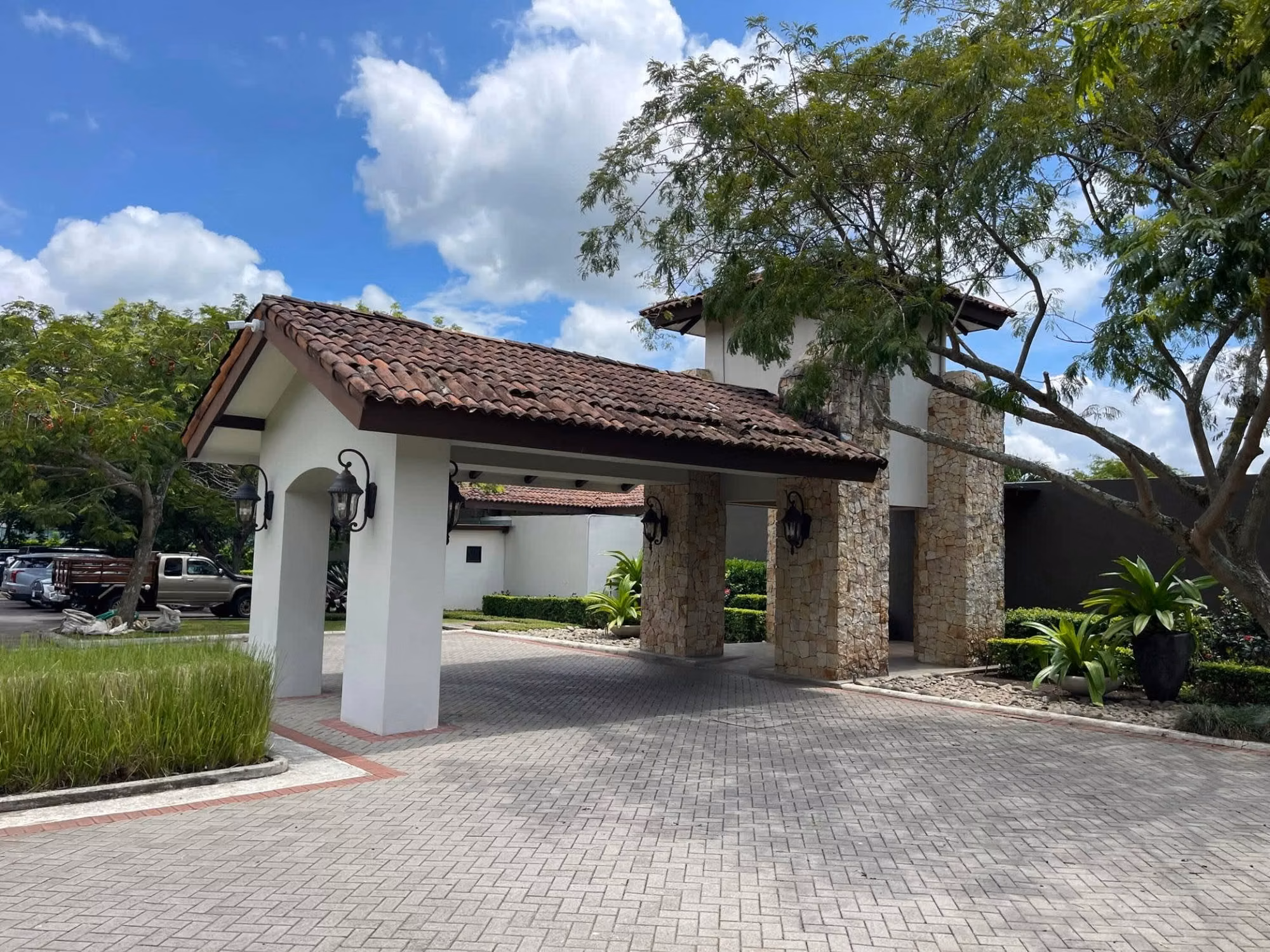 Renta House