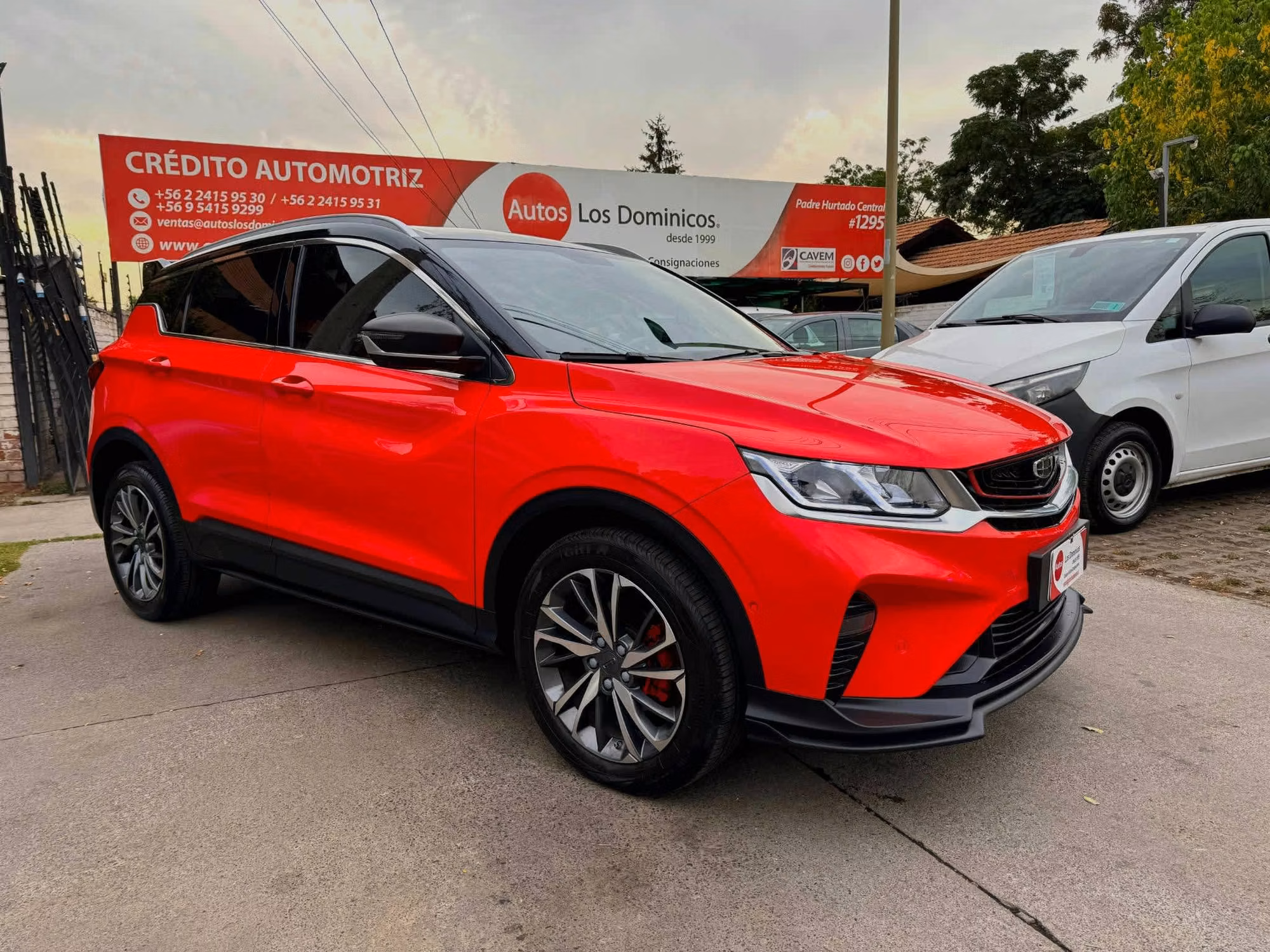 Autos Los Dominicos