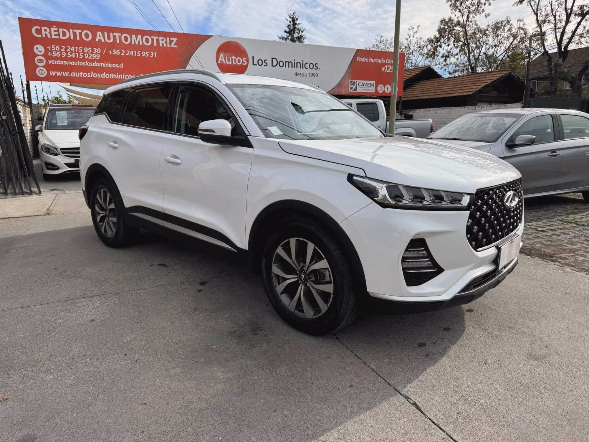 Autos Los Dominicos