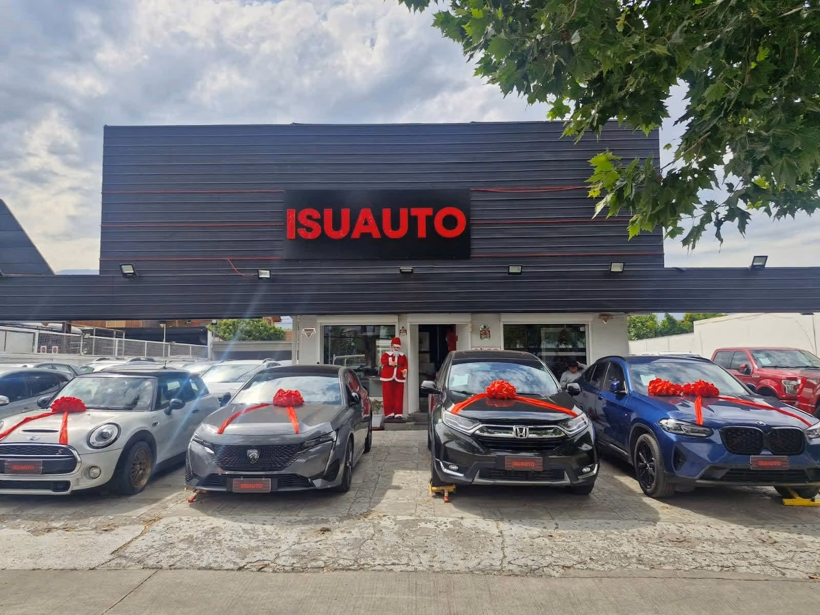 Automotora Isuauto