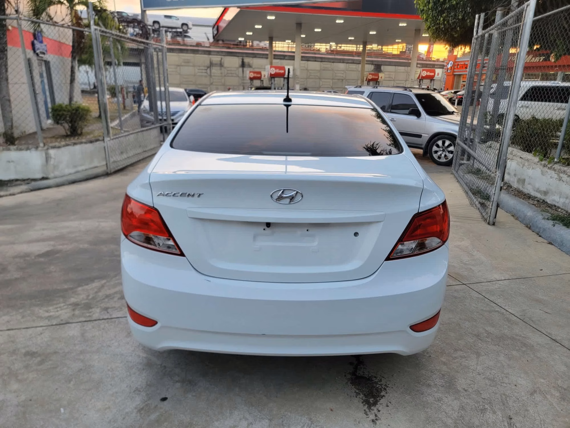 Premier Auto Import SRL,