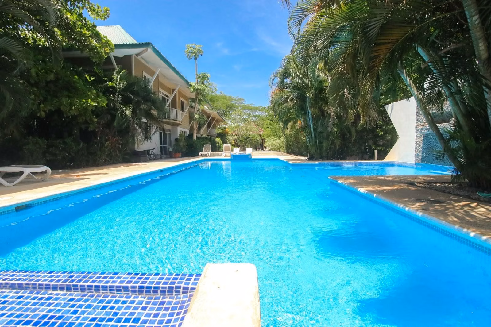 Arenas del Pacífico Realty Group