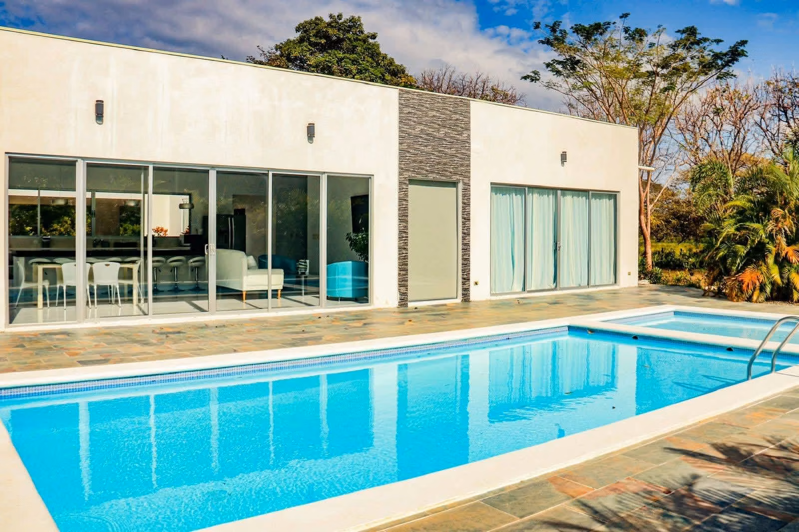 Keller Williams Tamarindo