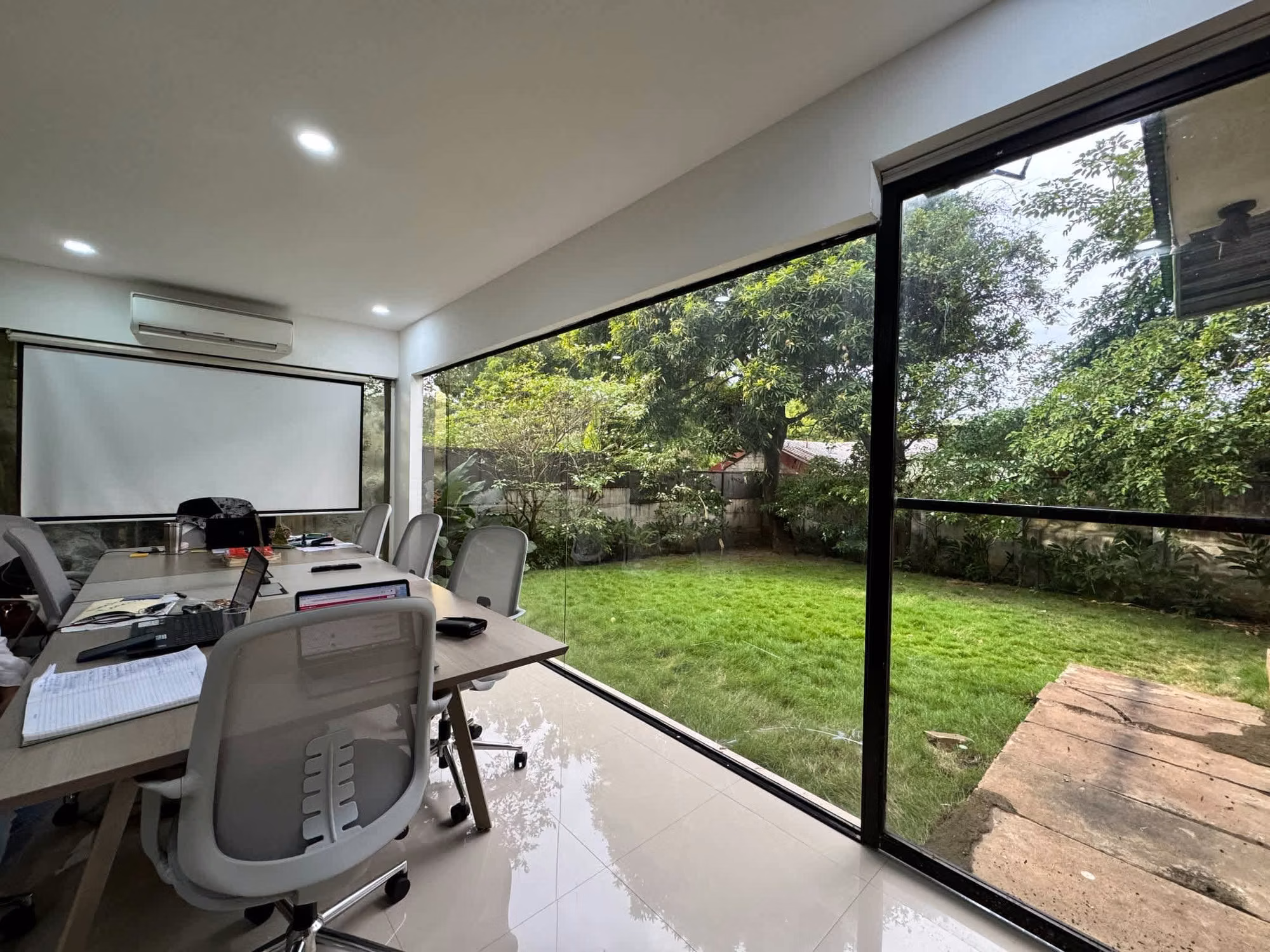 Vida Nica Bienes Raices