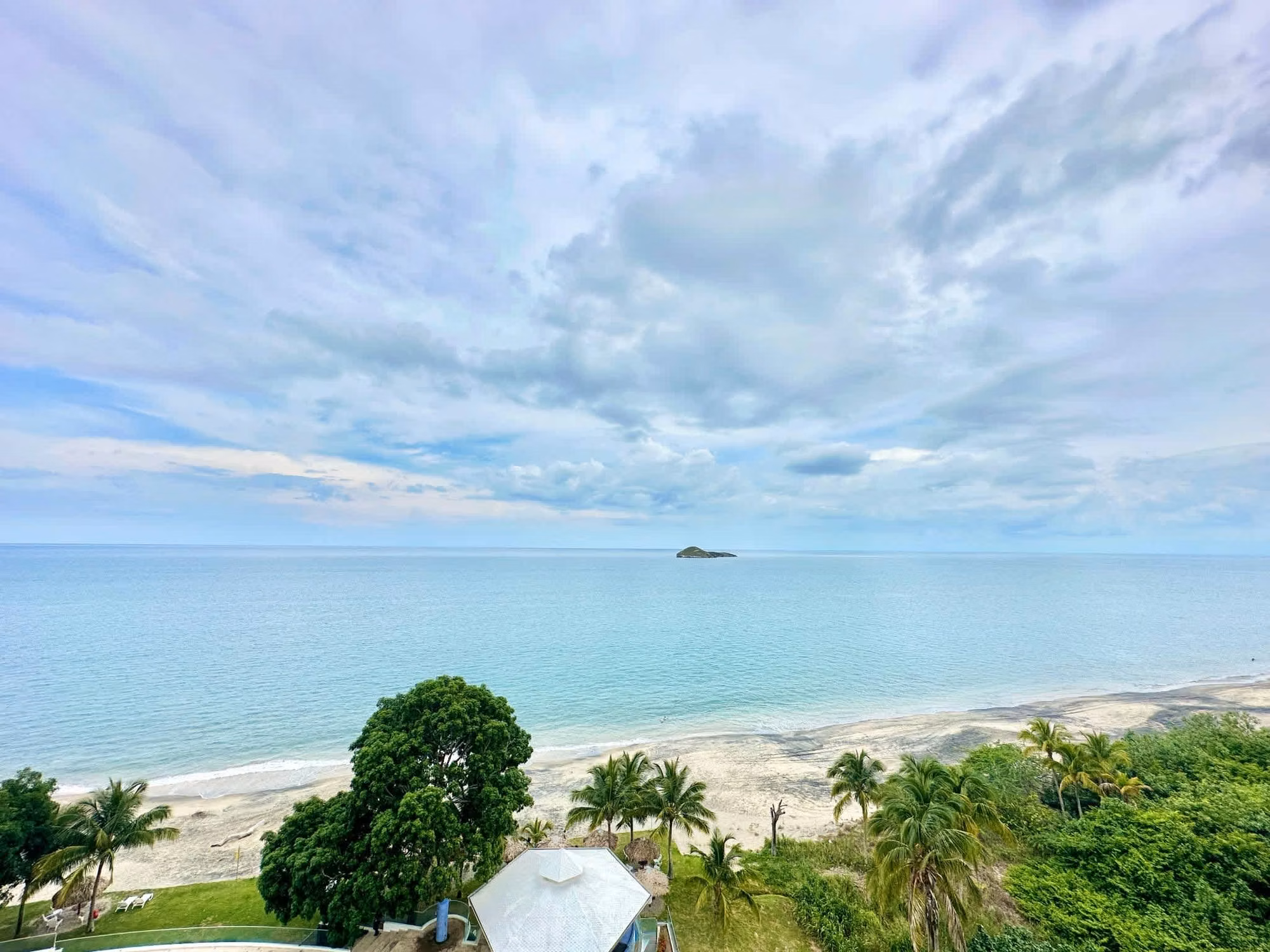Tripode Realty