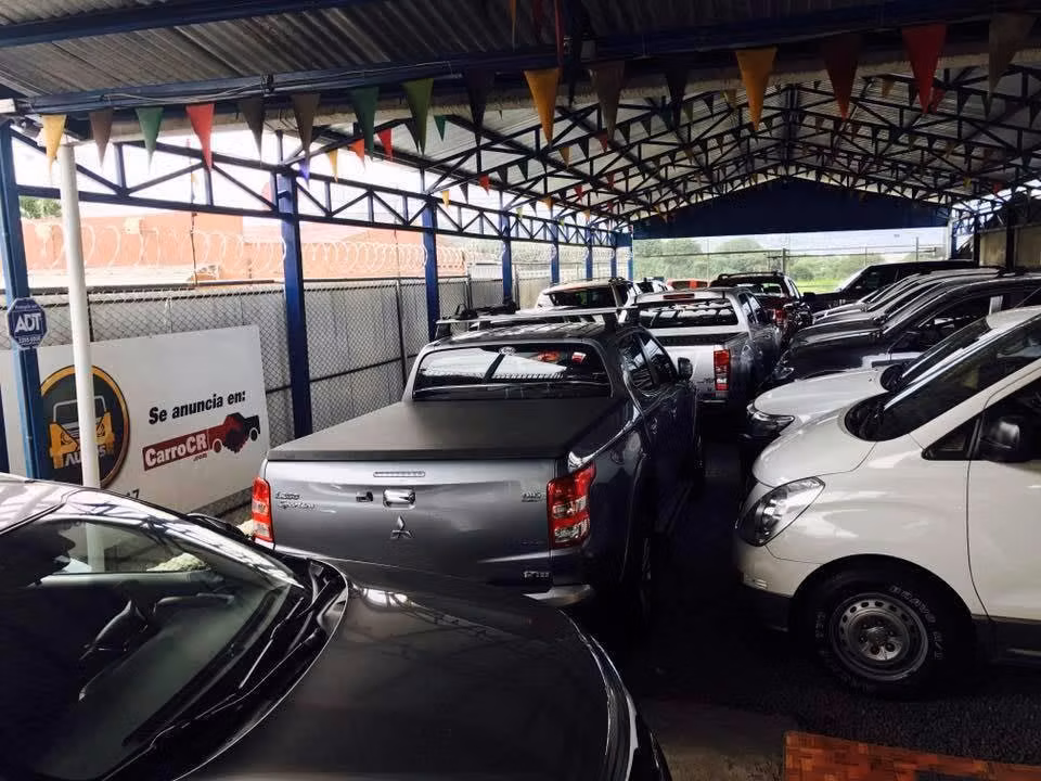 AUTOS 4X4 DEL OESTE S.A