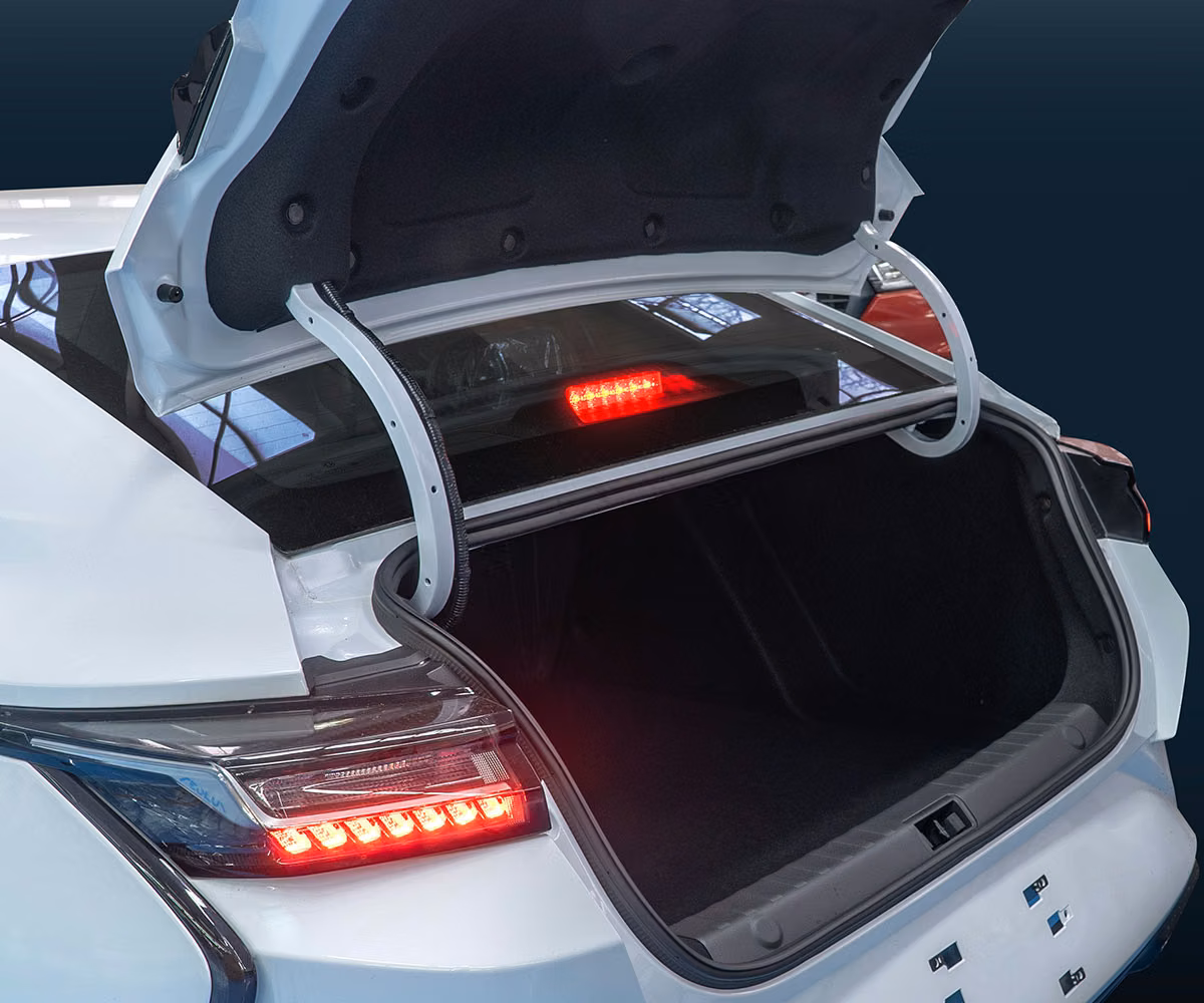 Dongfeng Aeolus Y3 MT de 