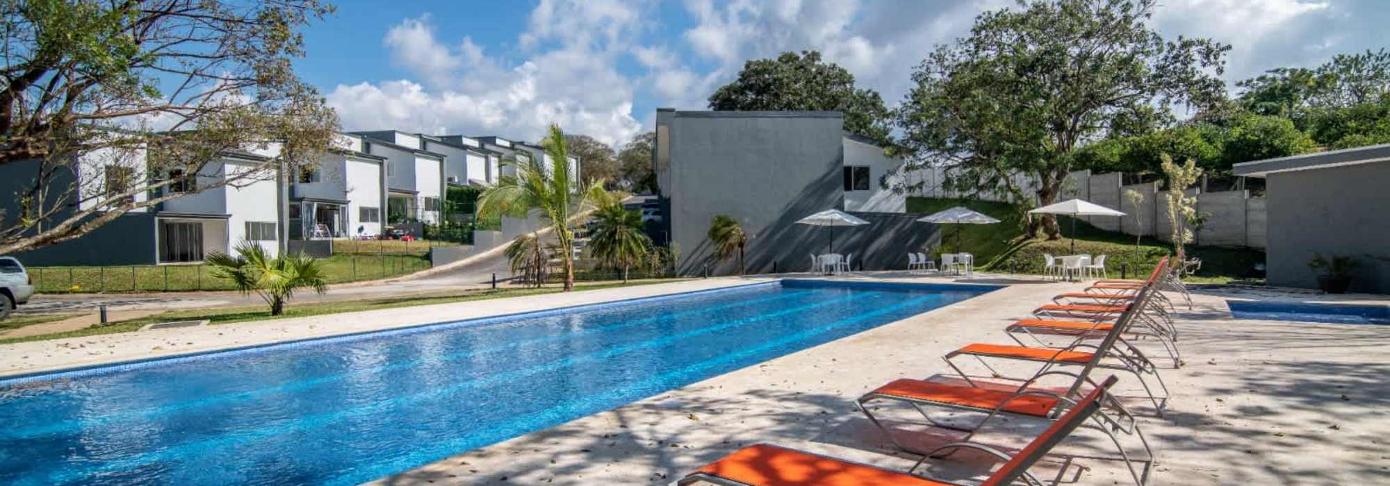 Houses for sale in La Guácima, on Route 27