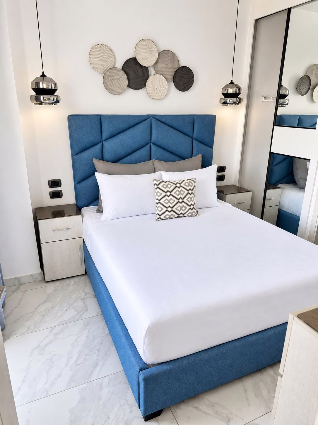 Oportunidad Cana Rock Star: $235k | Vista Piscina + Línea Blanca | Listo para Airbnb