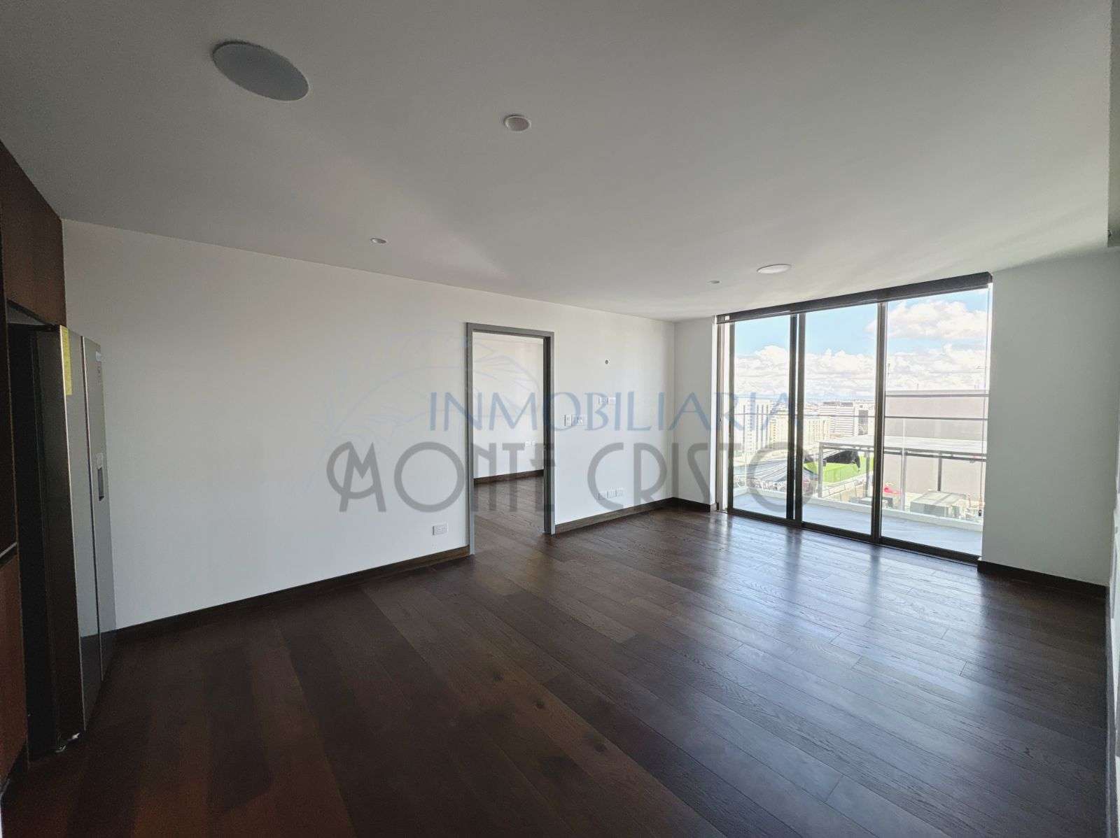 Apartamento de lujo para estrenar en renta, zona 10, con 2 dormitorios y amenidades exclusivas