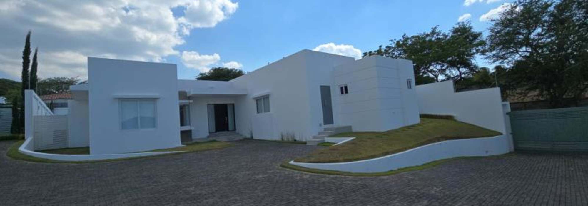 Casa en Condominio Palmares en Santo Domingo