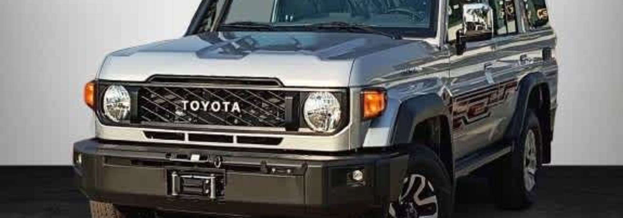 Toyota Land Cruiser from TradeX Auto