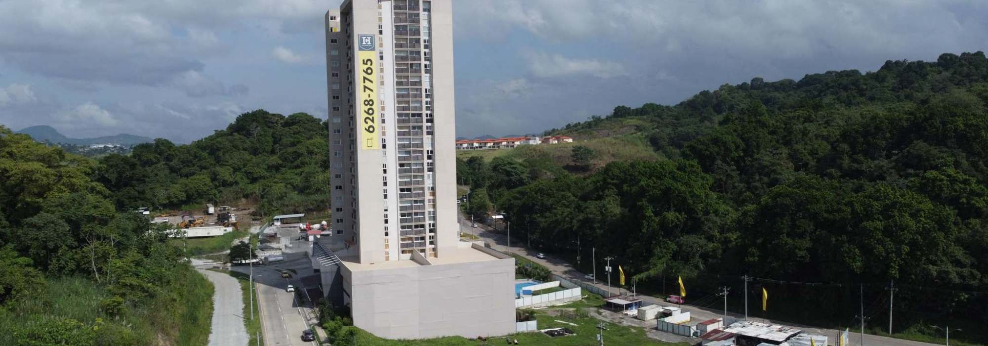 VENTA DE APARTAMENTO PH HACIENDA GOLF