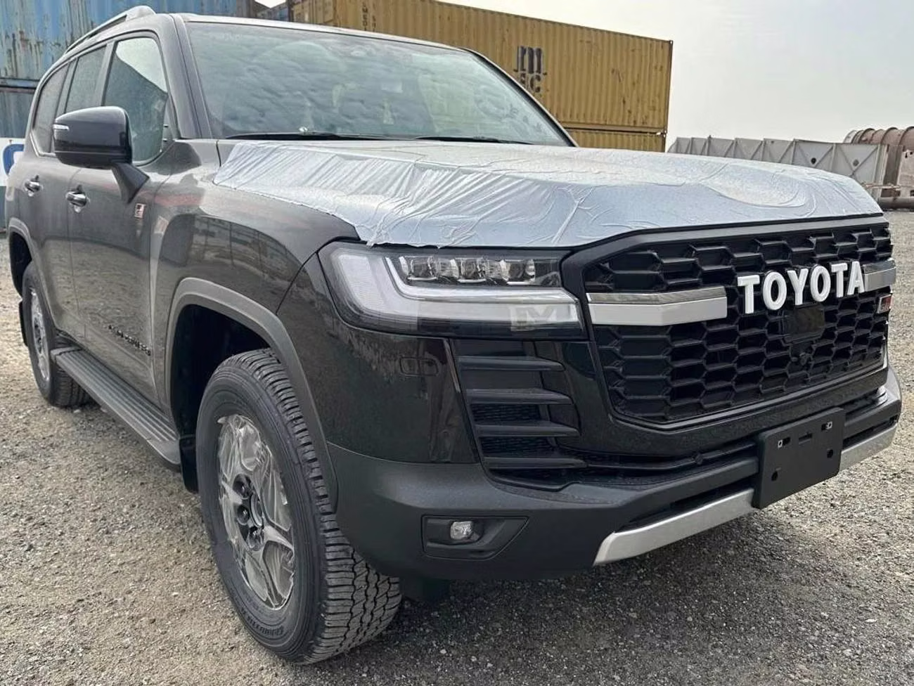 Toyota Land Cruiser from SUPER