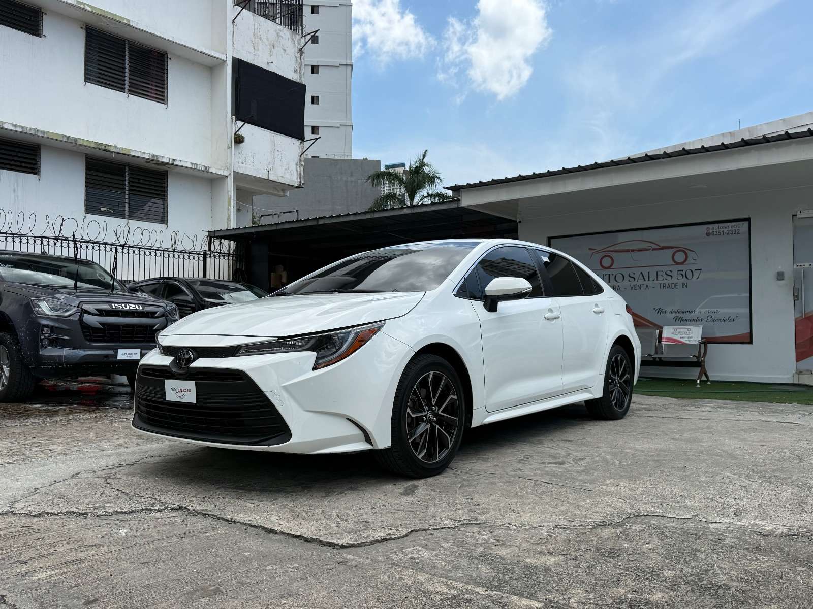 Toyota Corolla from AUTOSALES507