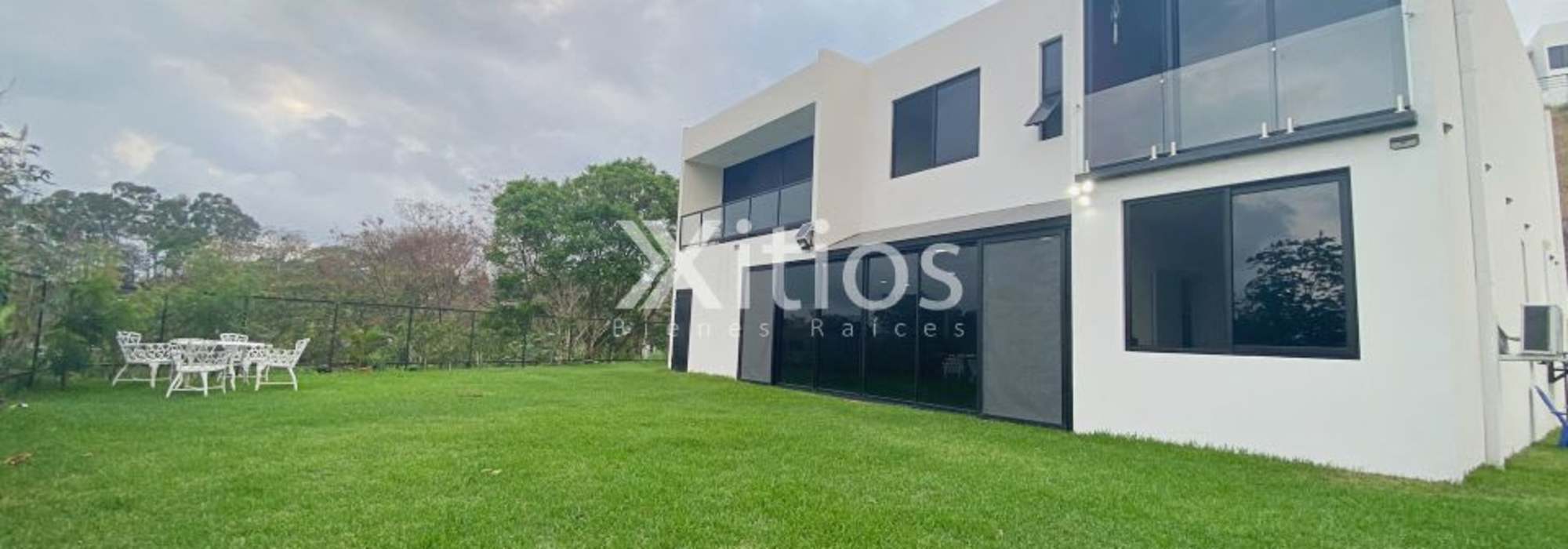 House for sale in El Encanto Golf & Villas