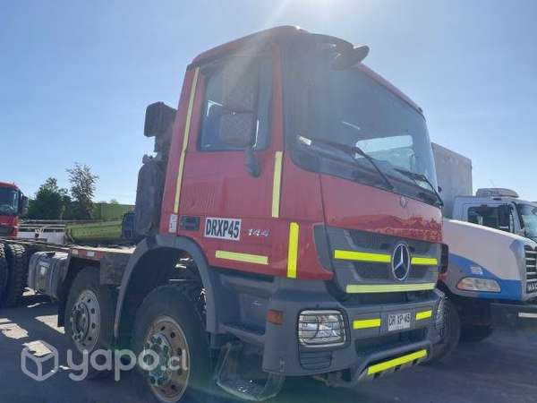Mercedes Actros 4144k