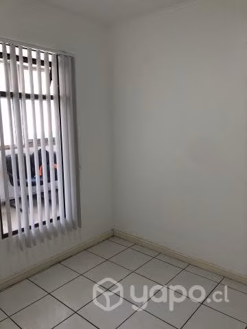 Se arrienda box /oficina