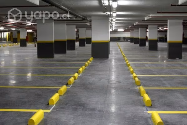 Arriendo Estacionamiento Central