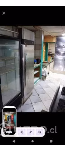 Se arrienda local comercial salida sur