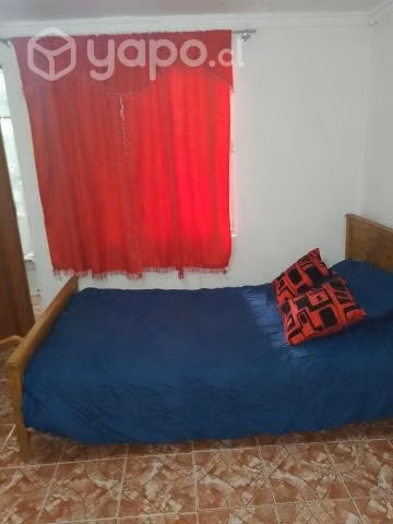Pieza , entrada y baño personal, Macul