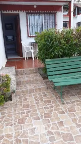 Cabaña 6 personas y piezas independientes con baño