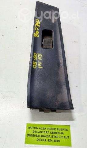 Boton alza Vidr pta del der (MBE098) BT50 3.2 2019