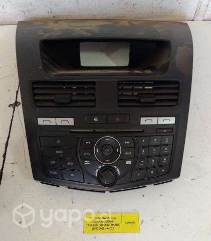 Botones Radio C/Consola Central (MBC092) BT50 2019