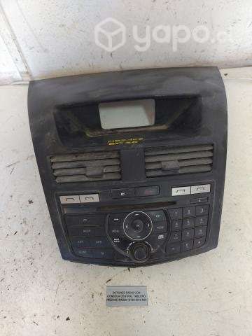 Botones Radio C/Consola Central (MBZ106) BT50 2019