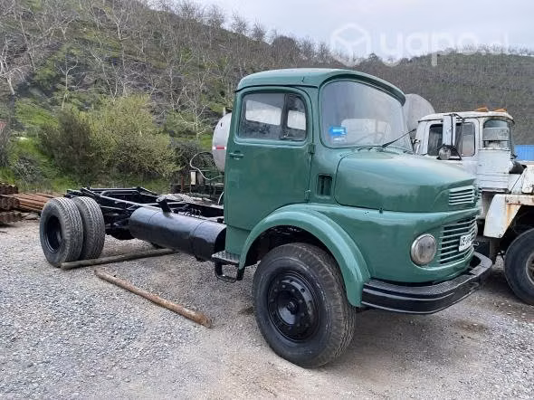 Camion mercedes benz 1513