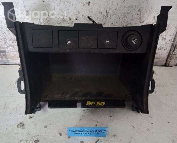 Consola Central Inf tablero (MAZ107) BT50 3.2 2017