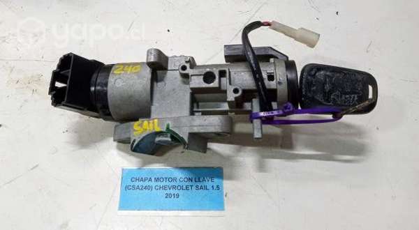 Chapa Motor Con Llave (CSA240) Chevrolet Sail 1.5