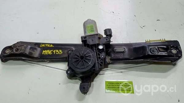 Cremallera alzaVidrio Elect Tras Izq (MBE133) BT50