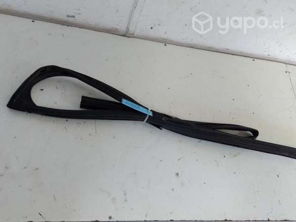 Goma Vidrio Puerta Del Der (MBT1238) BT50 2.2 2020