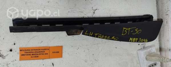 Moldura Exter pta tras izq (MBT3046) BT50 2.2 2020