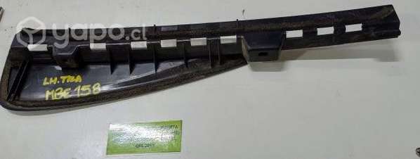 Moldura Exter pta tras izq (MBE158) BT50 3.2 2019