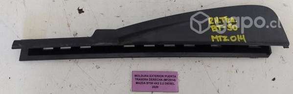Moldura Exter pta tras der (MTZ014) BT5' 4x2 2020