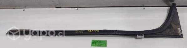 Moldura Lame Vidrio Tras Izq (MBA175) BT50 2020