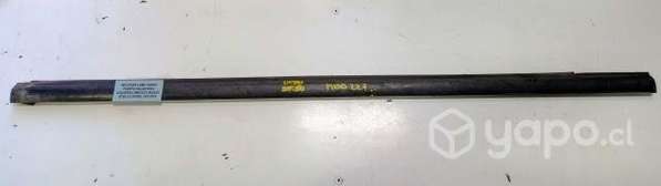 Moldura Lame Vidrio Pta del izq (MBD227) BT50 2019