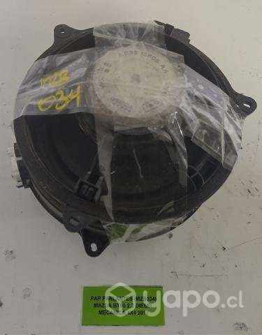 Par Parlantes (MZB034) Mazda BT50 2.2 Diesel Mec