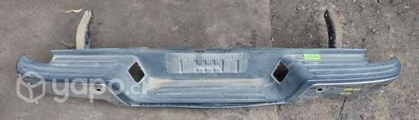 Parachoque Trasero Detalle (MZB243) Mazda BT50 2.2
