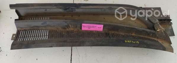 Rejilla Torpedo Derecha (MBT1018) BT50 2.2 2020