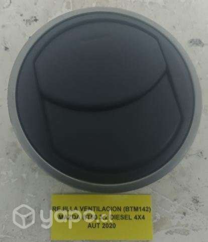 Rejilla Ventilacion Mazda BT50 3.2 Diesel 4x4 2020