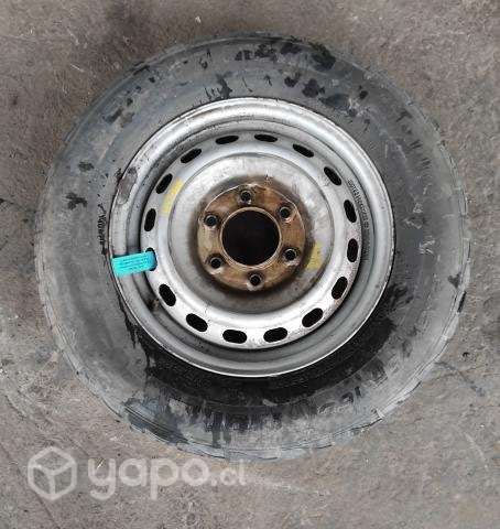 Llanta Fierro Con Neumático 205 75 R16 (HHA011) Hy