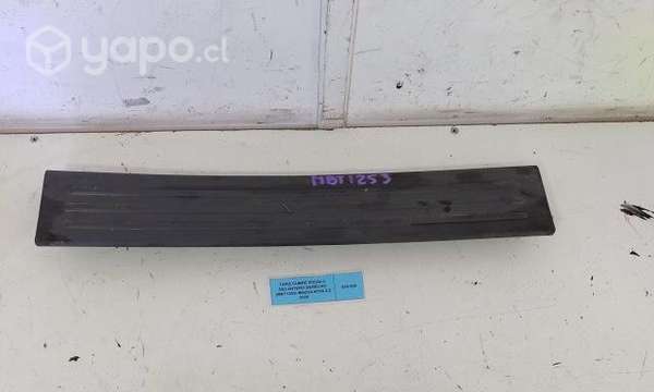 Tapiz Cubre Zocalo Del Der BT50 2.2 2020(MBT1253)