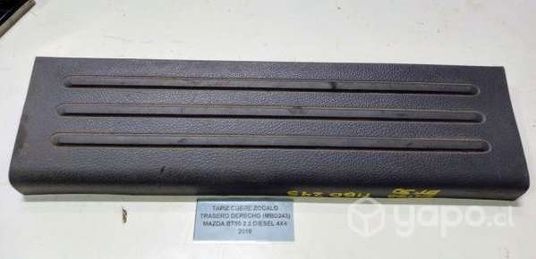 Tapiz Cubre Zocalo Tras Der (MBD243) BT50 2.2 2019